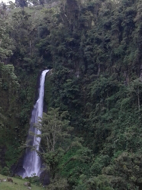 Cascada La Muralla, courtesy of José Prieto